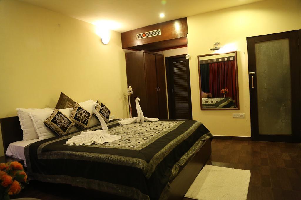 เมิซจูปิเตอร์บิซิเนสแอนด์ลักชัวรีโฮเต็ล Hotel นาสิก ห้อง รูปภาพ