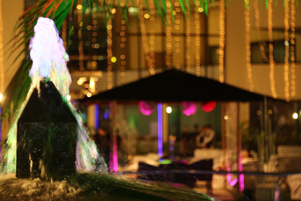 เมิซจูปิเตอร์บิซิเนสแอนด์ลักชัวรีโฮเต็ล Hotel นาสิก ภายนอก รูปภาพ