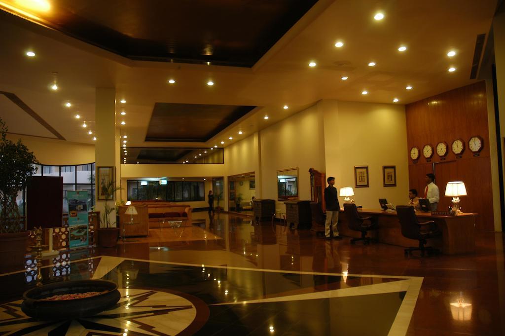 เมิซจูปิเตอร์บิซิเนสแอนด์ลักชัวรีโฮเต็ล Hotel นาสิก ภายนอก รูปภาพ